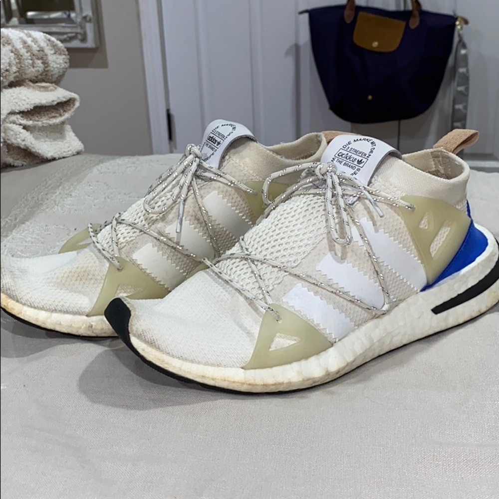 Adidas Arkyn Sneakers